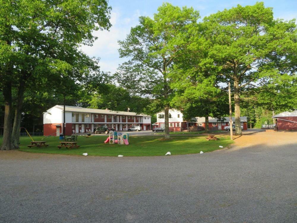 Red Ranch 2* Catskill